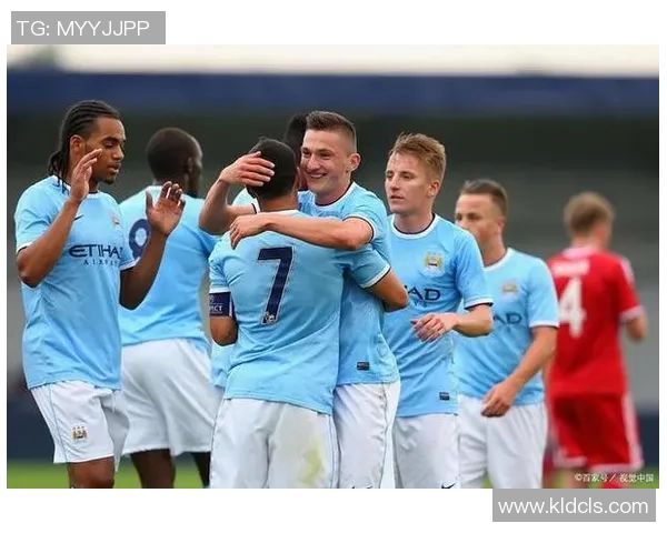 阿尔克马尔青年队迎战赫尔蒙德力争主场胜利展现实力